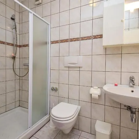 Sanja - One Bedroom With Balcony And Sea View 1 Apartamento Vodice