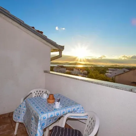 Apartment Sanja - One Bedroom With Balcony And Sea View 1 *