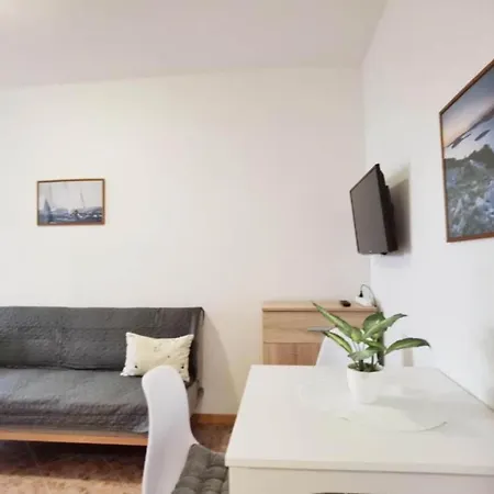 Sanja - One Bedroom With Balcony And Sea View 1 Vodice