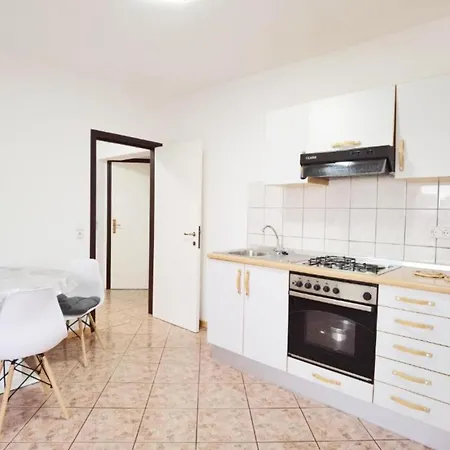 Sanja - One Bedroom With Balcony And Sea View 1 *
